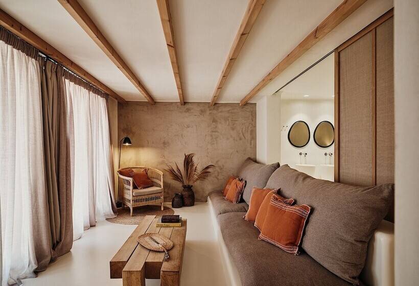 2 Bedrooms Suite Sea View, The Wild By Interni