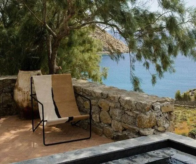 1-Bedroom Villa Sea View