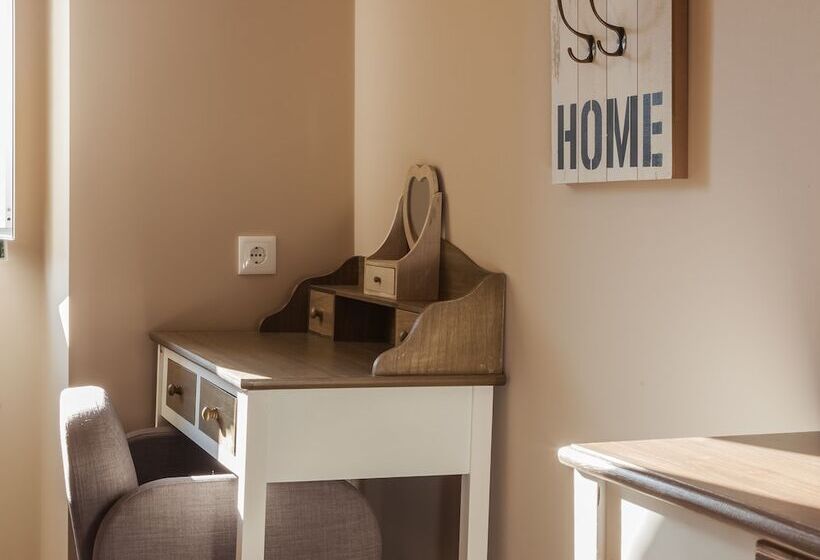 اتاق استاندارد, Vila Garden Guesthouse