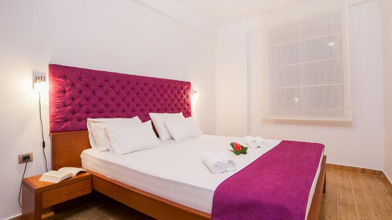 1 Schlafzimmer Apartment mit Balkon, Apartments Raymond