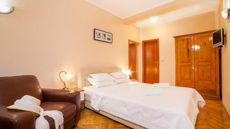 Duplex Apartment 1 Schlafzimmer, Apartments Raymond