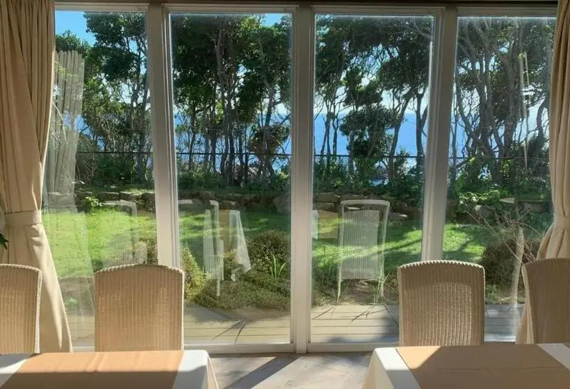 スタンダードスタジオ, Holistic Resort