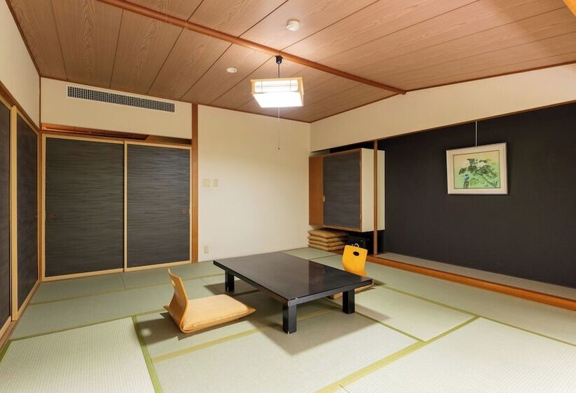 غرفة قياسية, Ooedo Onsen Monogatari Higashiyama Grand