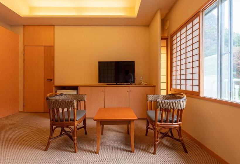 غرفة قياسية, Ooedo Onsen Monogatari Higashiyama Grand