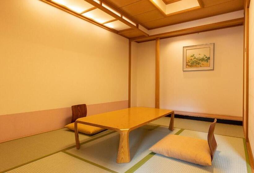 غرفة سوبيريور, Ooedo Onsen Monogatari Higashiyama Grand