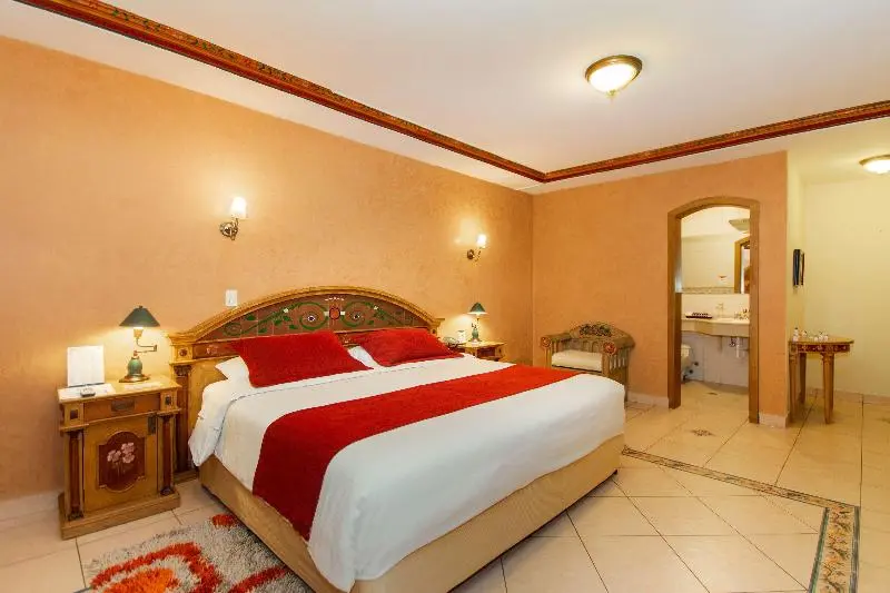 اتاق لوکس با تخت بزرگ, Rincon De Puembo; Bw Signature Collection