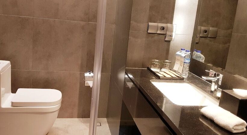 スーペリアールーム, Wyndham Opi Hotel Palembang