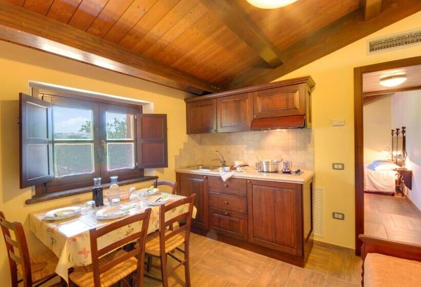شقة غرفة واحدة مطلة على حمام السباحة, Azienda Agrituristica Le Bucoliche
