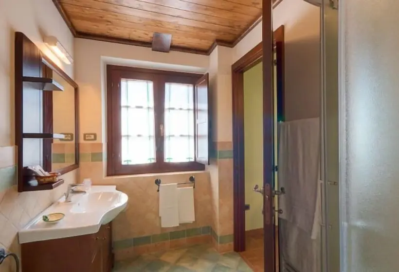 اتاق استاندارد چهار تخته, Azienda Agrituristica Le Bucoliche