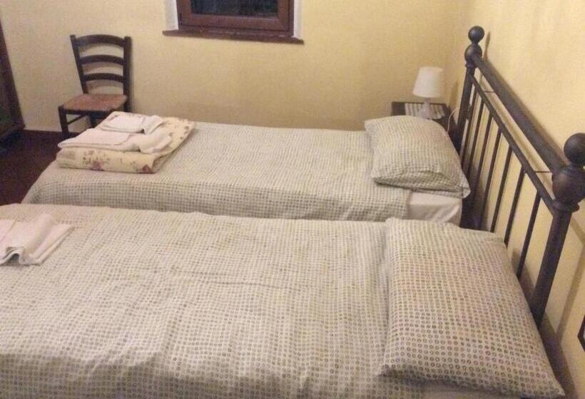 スタンダードルーム, B&b E Locazioni Turistiche Antico Borgo Toscano