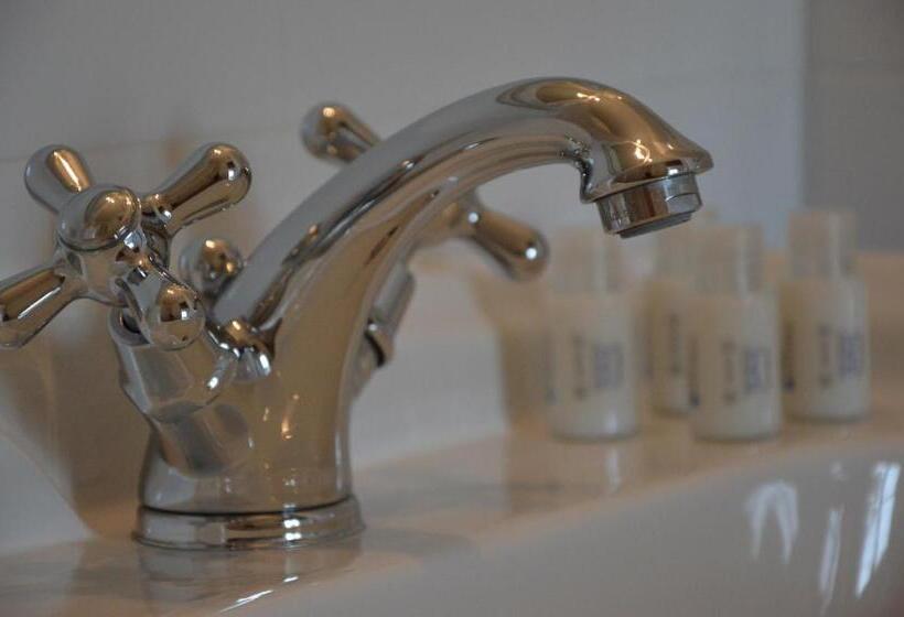 اتاق خانوادگی, Dimora San Lazzaro B&b