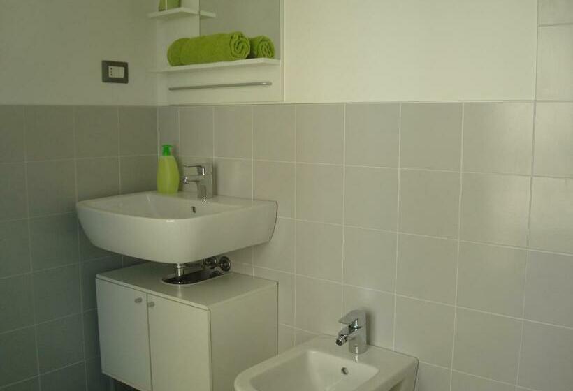 اتاق استاندارد سه نفره, Green Bed Bergamo Guest House & Residence