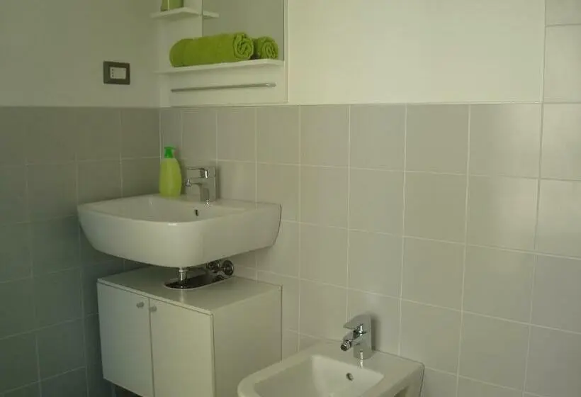 اتاق استاندارد سه نفره, Green Bed Bergamo Guest House & Residence