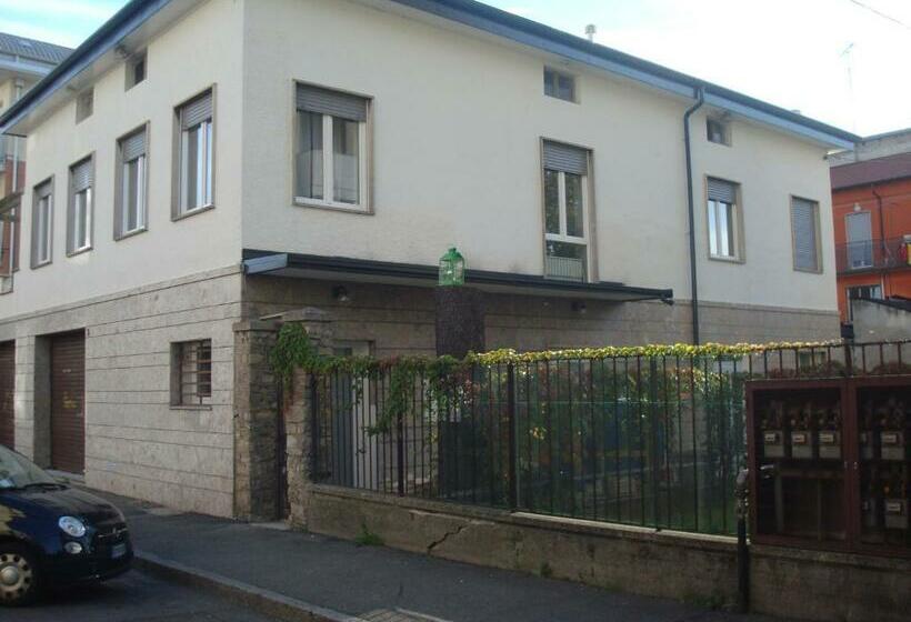 اتاق خانوادگی, Green Bed Bergamo Guest House & Residence