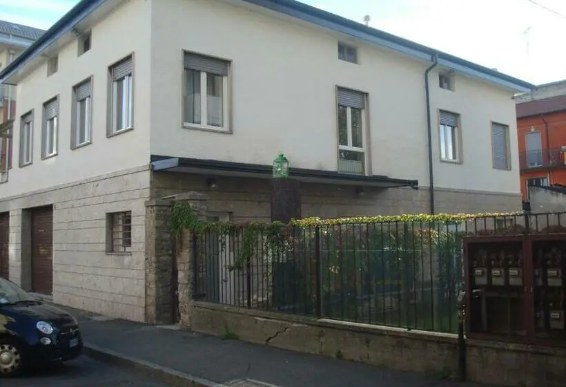 اتاق خانوادگی, Green Bed Bergamo Guest House & Residence