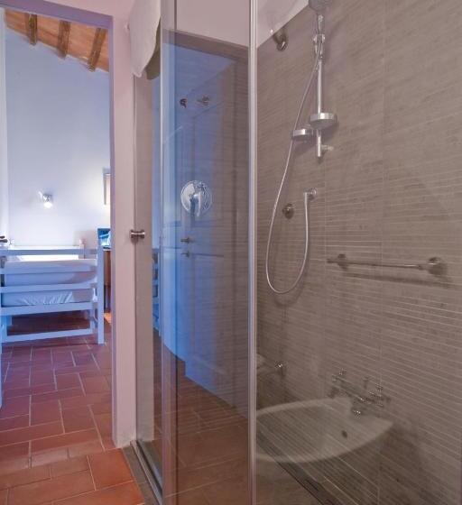 اتاق استاندارد سه نفره, Podere San Quirico
