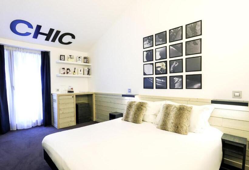 اتاق استاندارد با چشمانداز کوهستان, Super G