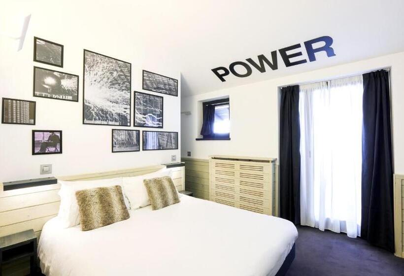 اتاق استاندارد با چشمانداز کوهستان, Super G