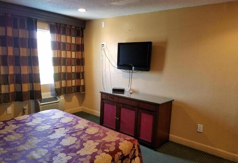 غرفة قياسية سرير كينج, Central Inn Motel