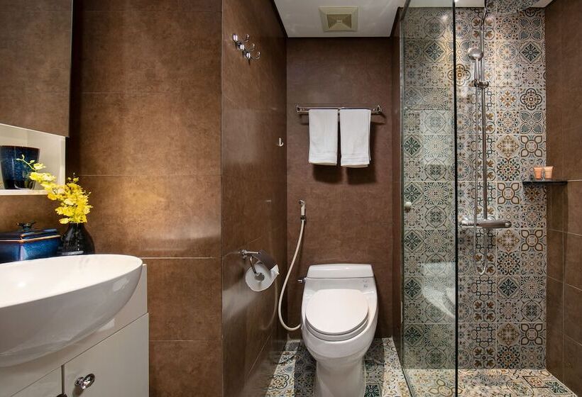 سوئیت با بالکن, Bendecir Hotel & Spa