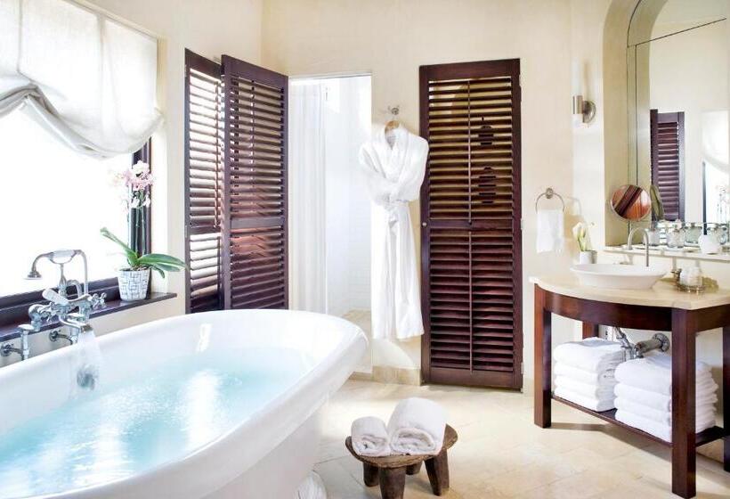 Люкс с гидромассажем, Clarendon Square