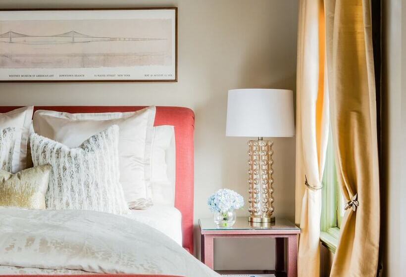 Номер Deluxe, Clarendon Square