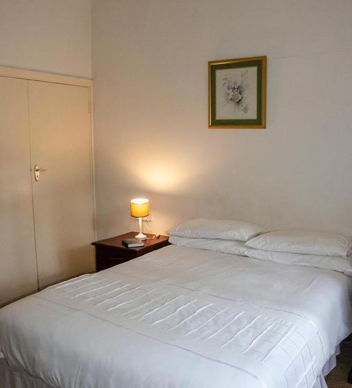 اتاق استاندارد, Hillside Manor