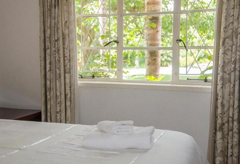 اتاق استاندارد, Hillside Manor