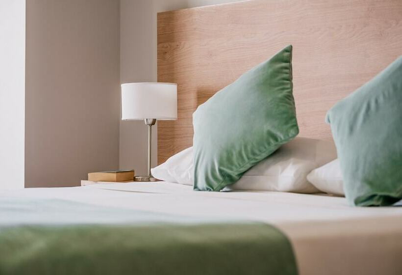 חדר סטודיו סטנדרד, La Vela