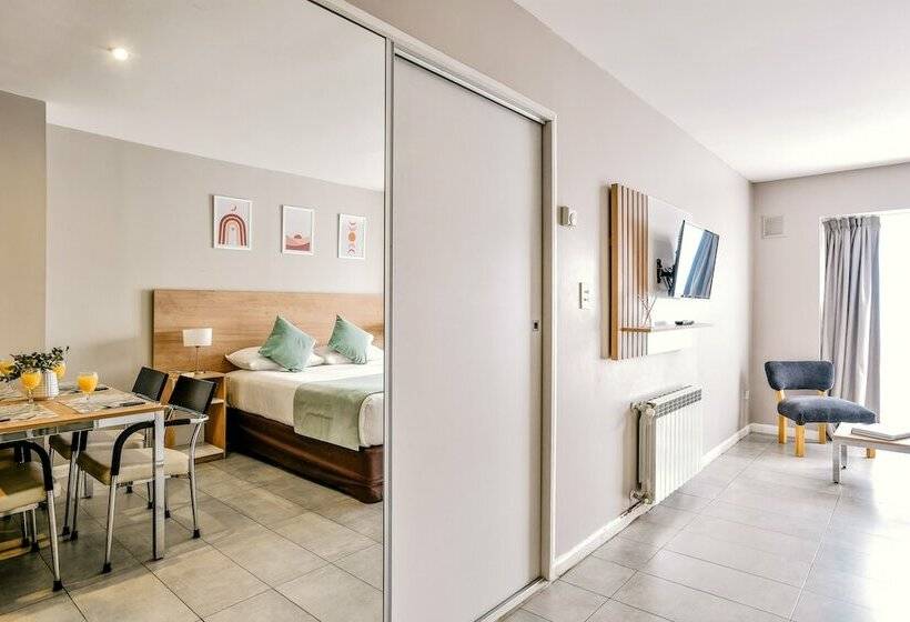 חדר סטודיו סטנדרד, La Vela