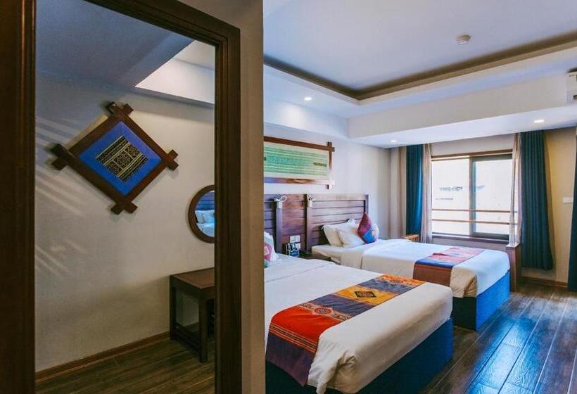 اتاق سوپریور با چشمانداز شهر, Sapa Charm