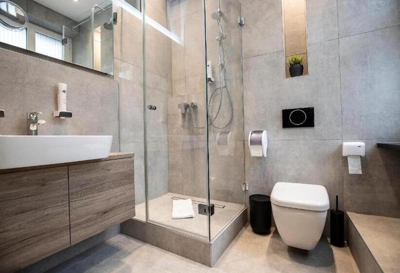 标准工作室, Aparthotel By Daspaul