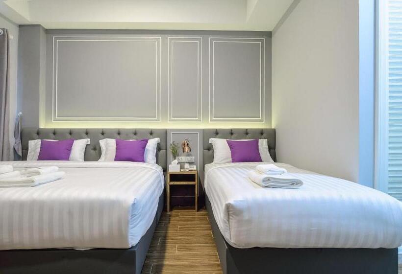 اتاق لوکس سه تخته, De Lavender Bangkok