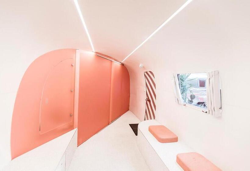 חדר דלוקס מיטת קווין, No