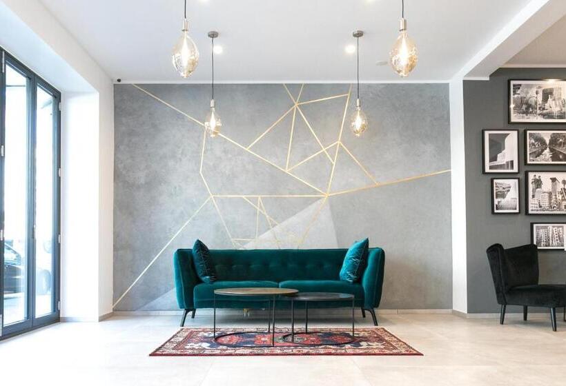 סטודיו משפחתי, Sleep Inn Dusseldorf