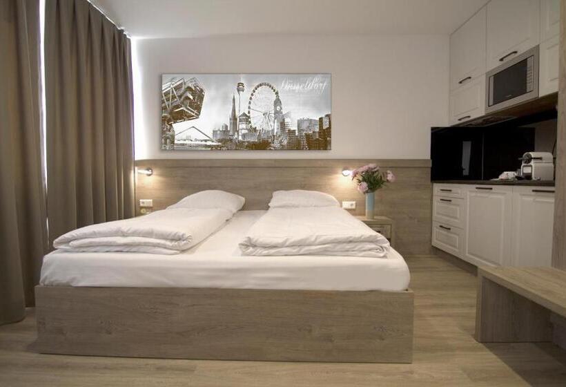 סוויטת ג'וניור עם טרסה, Sleep Inn Dusseldorf