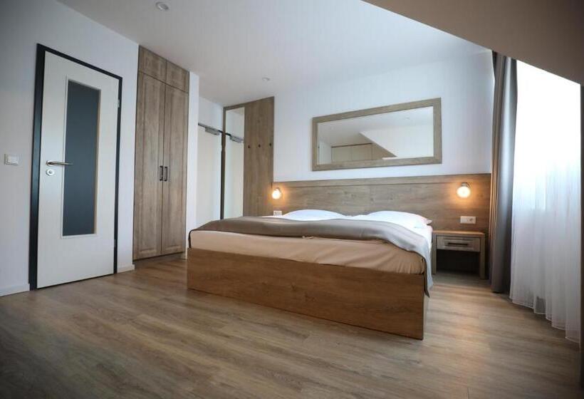 חדר דחוקס עם מיטת קינג, Sleep Inn Dusseldorf