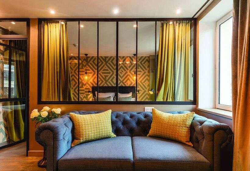 Suite Premium, Be You Luxury Apart Hôtel Paris