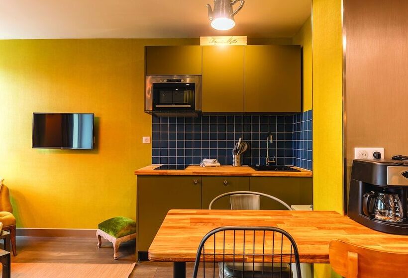Suite Premium, Be You Luxury Apart Hôtel Paris