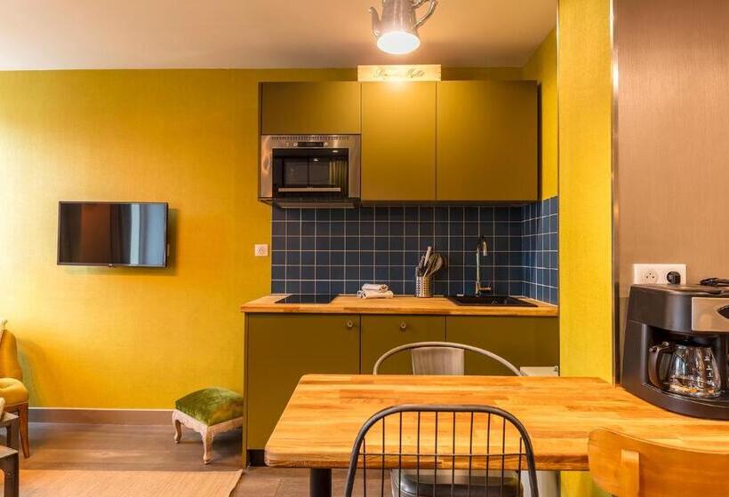 Suite Premium, Be You Luxury Apart Hôtel Paris