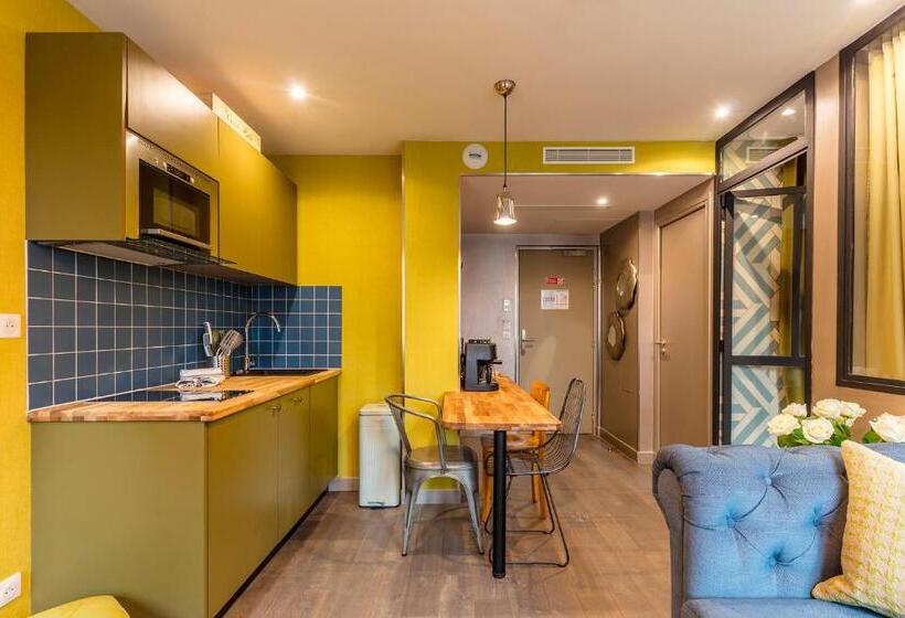 Suite Premium, Be You Luxury Apart Hôtel Paris