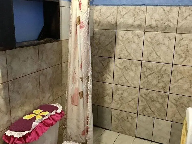 エコノミールーム, Cabinas El Pueblo B&b Monteverde
