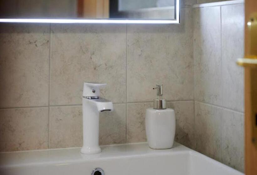 침실 1개 복층 룸, Guesthouse Ana Trogir Old Town