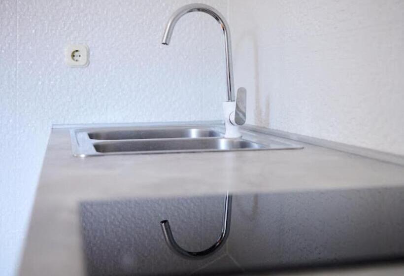 스탠다드 스튜디오, Guesthouse Ana Trogir Old Town
