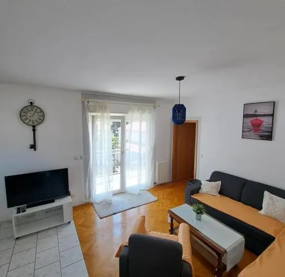 海の見える2ベッドルームアパートメント, Guesthouse Varnica