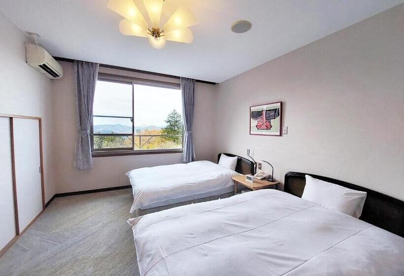 غرفة عائلية, Ikoi No Mura Heritage Minoyama