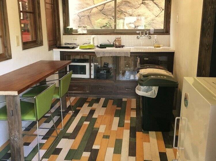 공동 객실, Onomichi Guest House Miharashitei