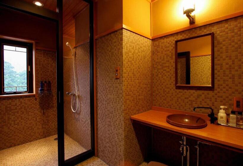 スーペリアールーム, Sanrakuen