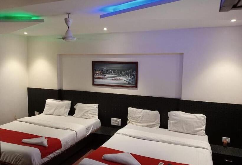 Deluxe-huone, Terminus Square