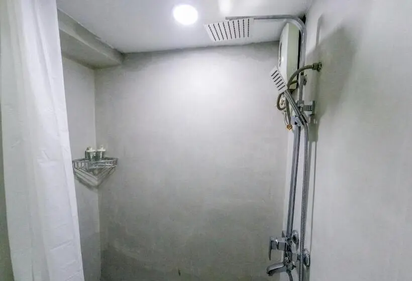 اتاق استاندارد, The Artist Residence